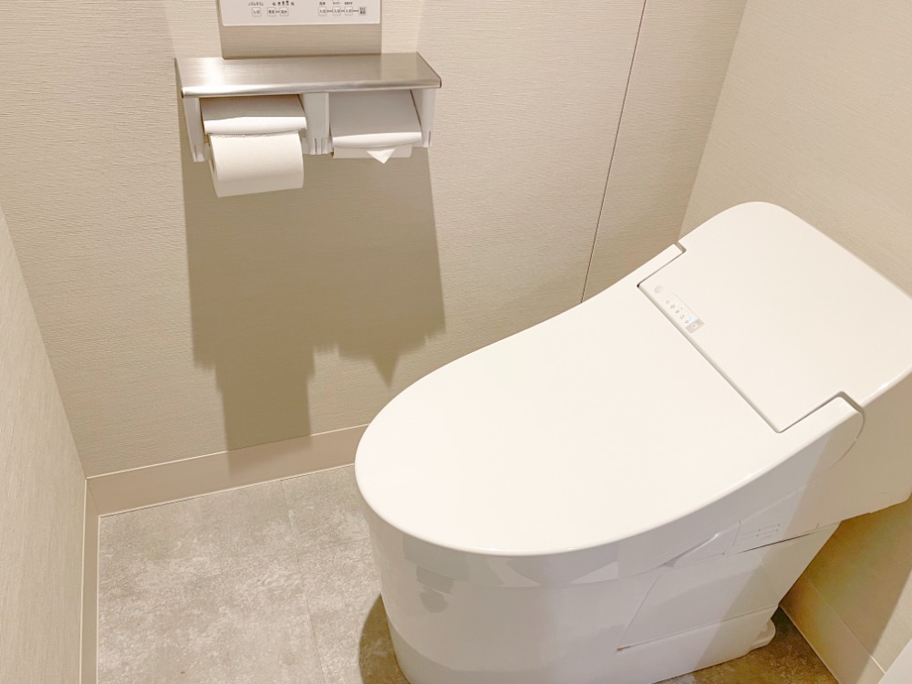トイレユニット入れ替え