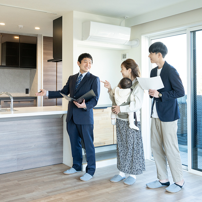 共に気付き、共に築く。